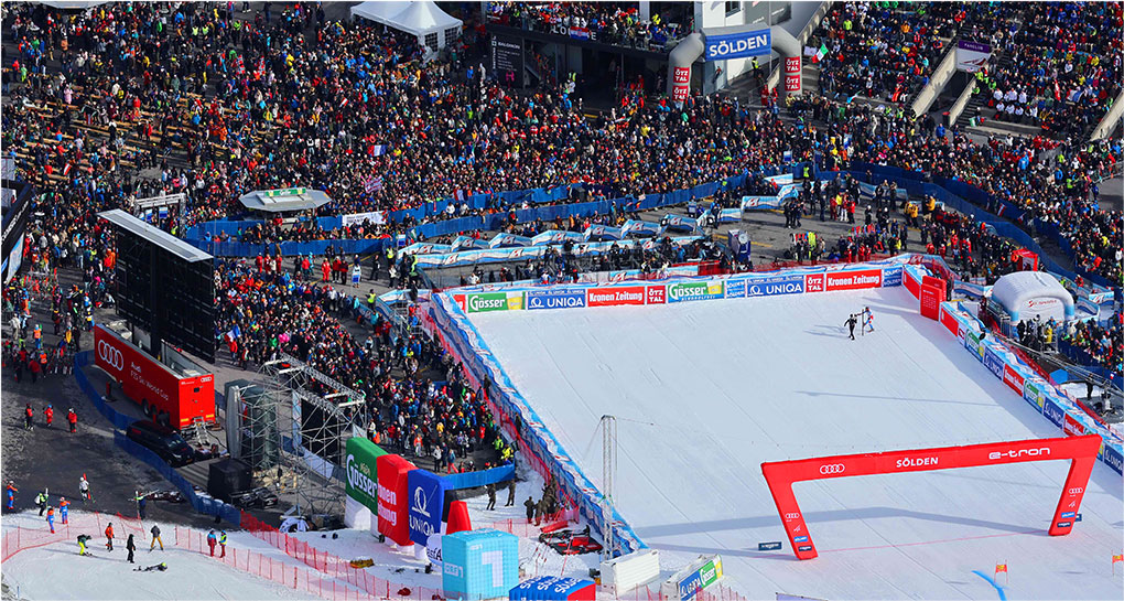 Blick ins Zielstadion in Sölden