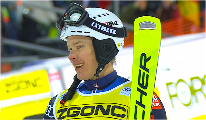 Kristoffer Jakobson gewinnt Show Nacht Slalom von Crans Montana