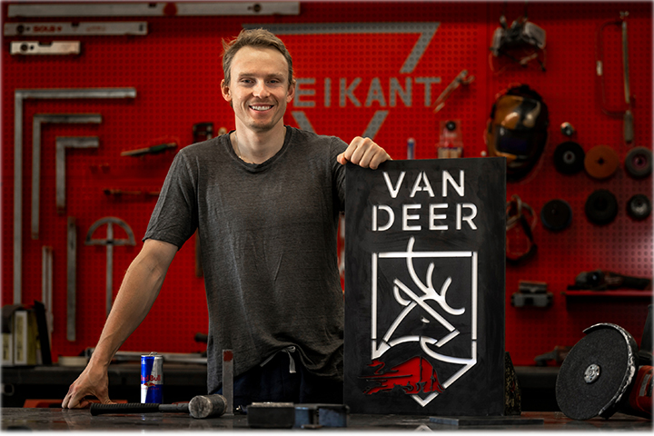 Henrik Kristoffersen stuft den Wechsel zu „Van Deer“ nicht als Risiko ein. (Foto: © Joerg Mitter / Red Bull Content Pool)