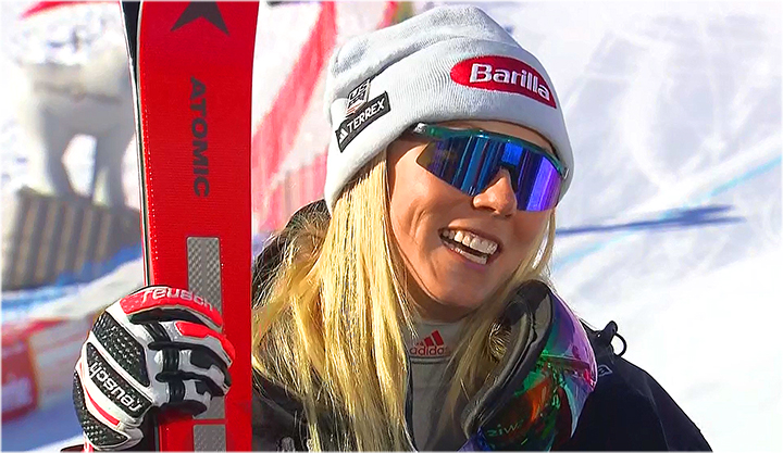 Mikaela Shiffrin freut sich über Sieg beim Super-G von St. Moritz
