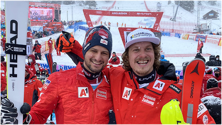 Johannes Strolz und Manuel Feller feiern ÖSV-Doppelsieg beim beim Ski Weltcup Slalom Klassiker in Adelboden (Foto: © ÖSV/Aicher)
