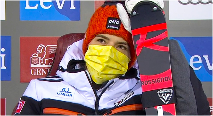 Petra Vlhova übernimmt auch beim 2. Ski Weltcup Slalom in Levi die Zwischenführung