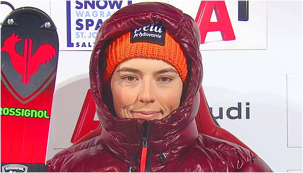 Petra Vlhová führt nach dem ersten Slalom-Durchgang in Flachau - Finale live ab 20.45 Uhr