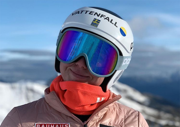 Elsa Fermbäck gewinnt Europacup-Slalom in Vaujany