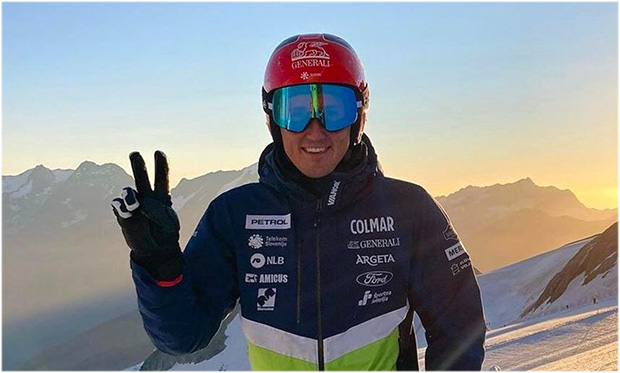 Auch Stefan Hadalin freut sich auf die Olympiasaison 2021/22 (Foto: © sloskialpinteam / Instagram)