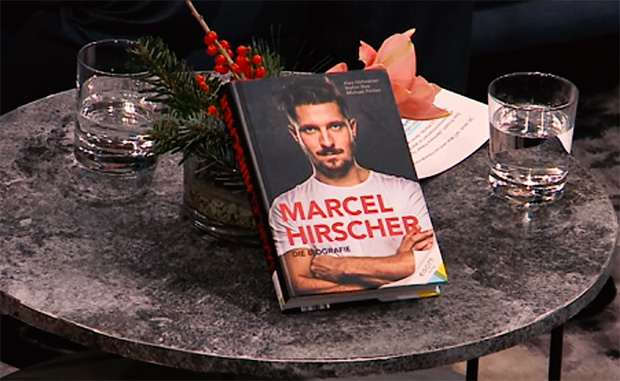 Das richtige Weihnachtsgeschenk für Skifans: Die Marcel Hirscher Biografie
