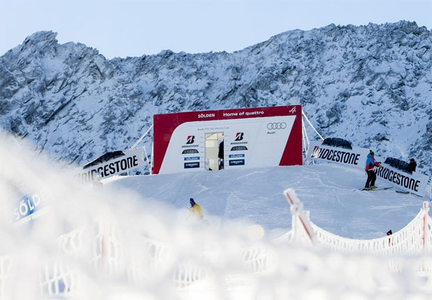 © skiweltcup.soelden.com / Beginnt die Winterzeit, freut man sich in Sölden auf den Skiweltcup