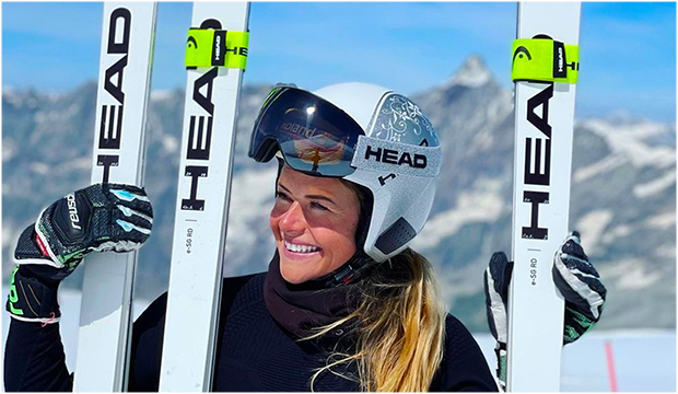 Corinne Suter führt die Swiss-Ski-Speedgirls in Lake Louise an (Foto: Corinne Suter / Instagram)